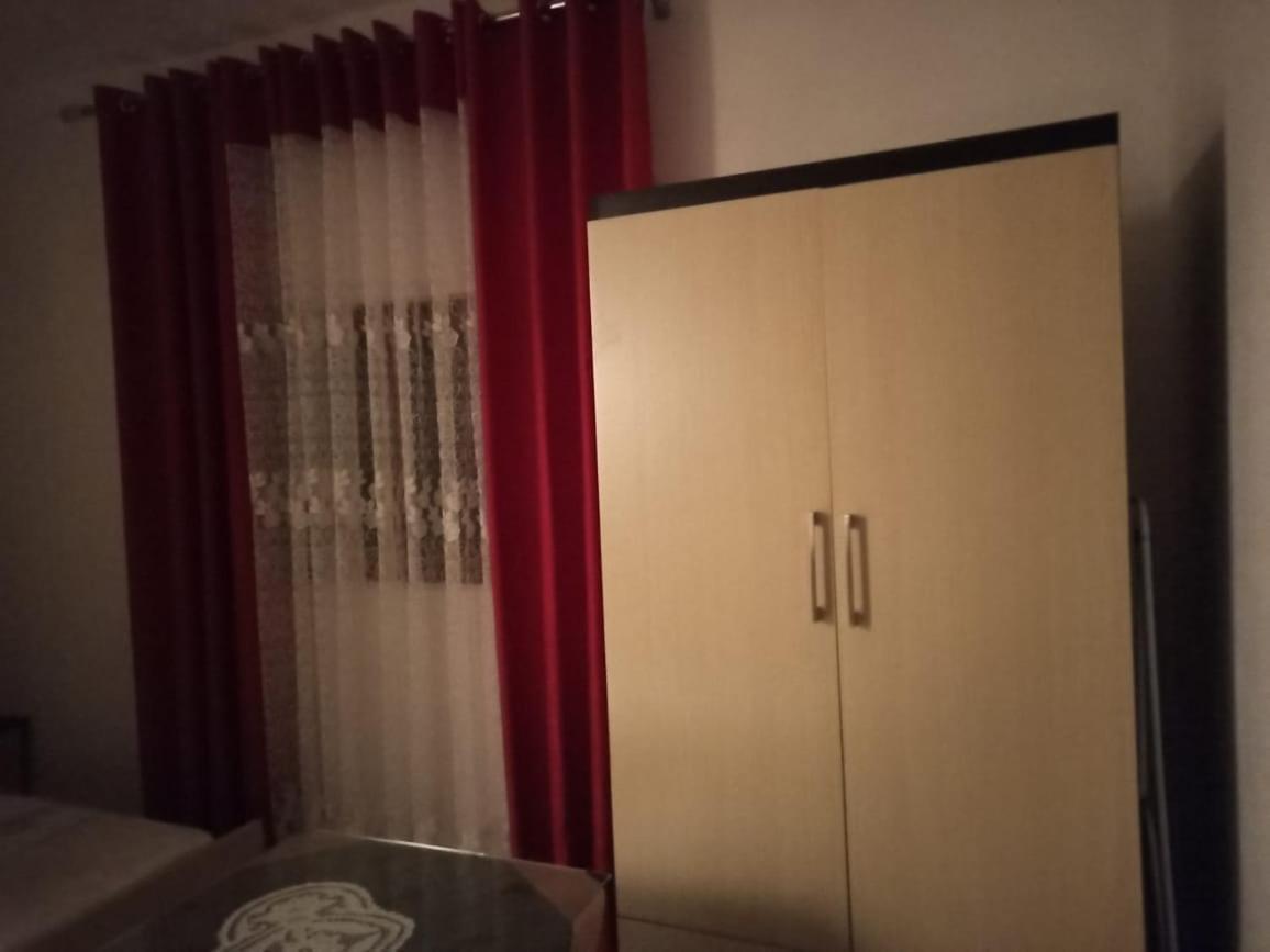 Apartament Gerdani Apartment *